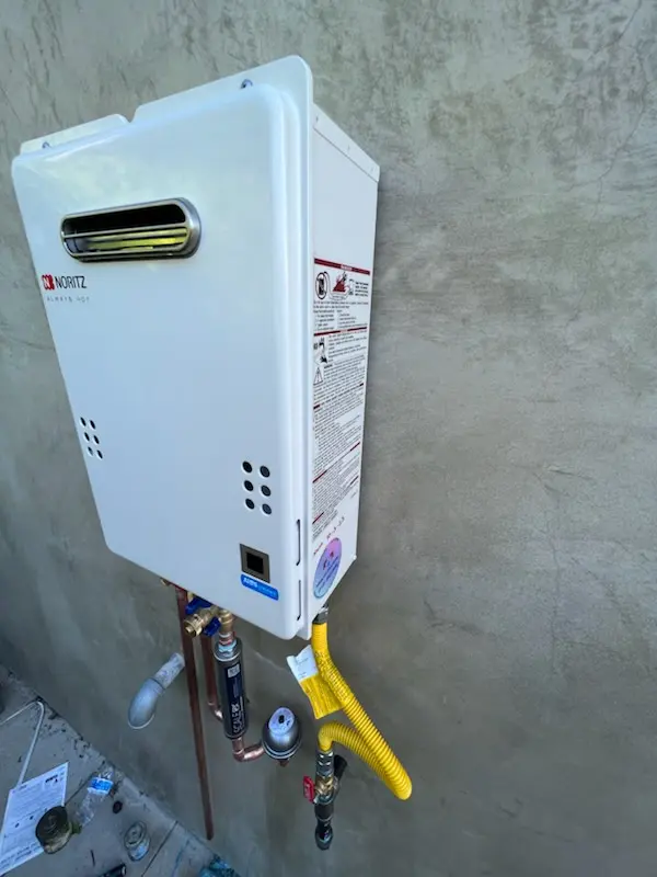 Tankless water heater installation for Crouch Mesa homes